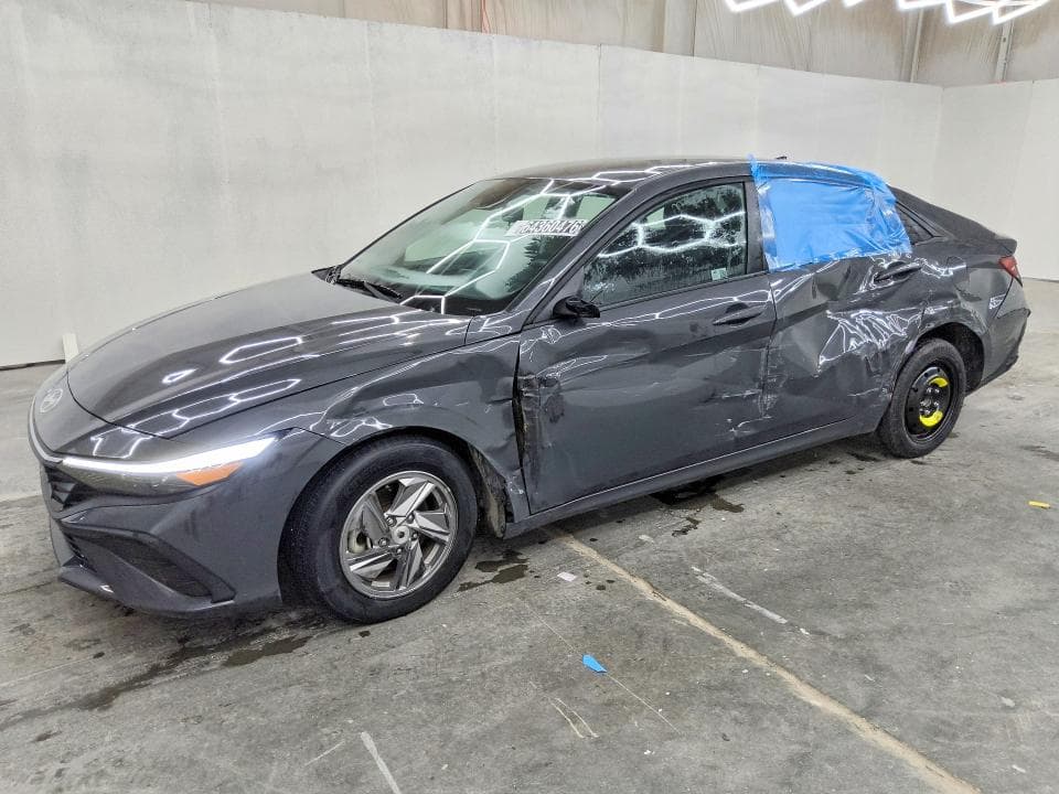 2024 HYUNDAI ELANTRA SE - 1