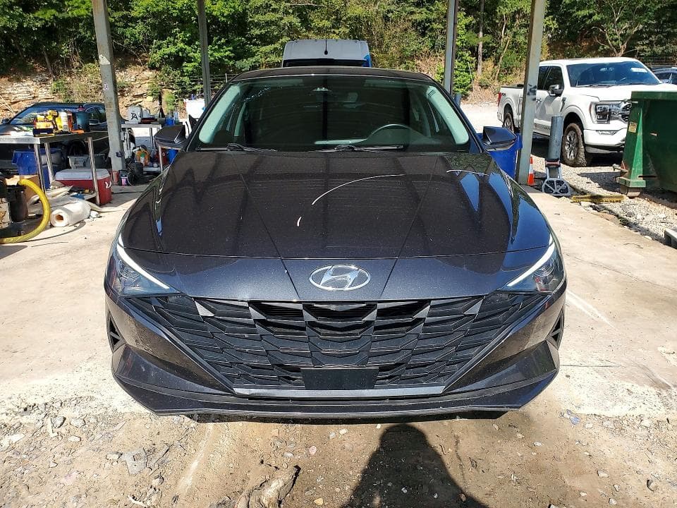 2023 HYUNDAI ELANTRA SEL 5