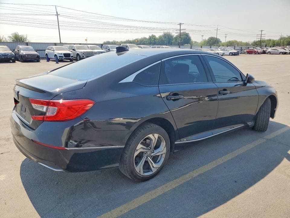 2018 HONDA ACCORD EX 3