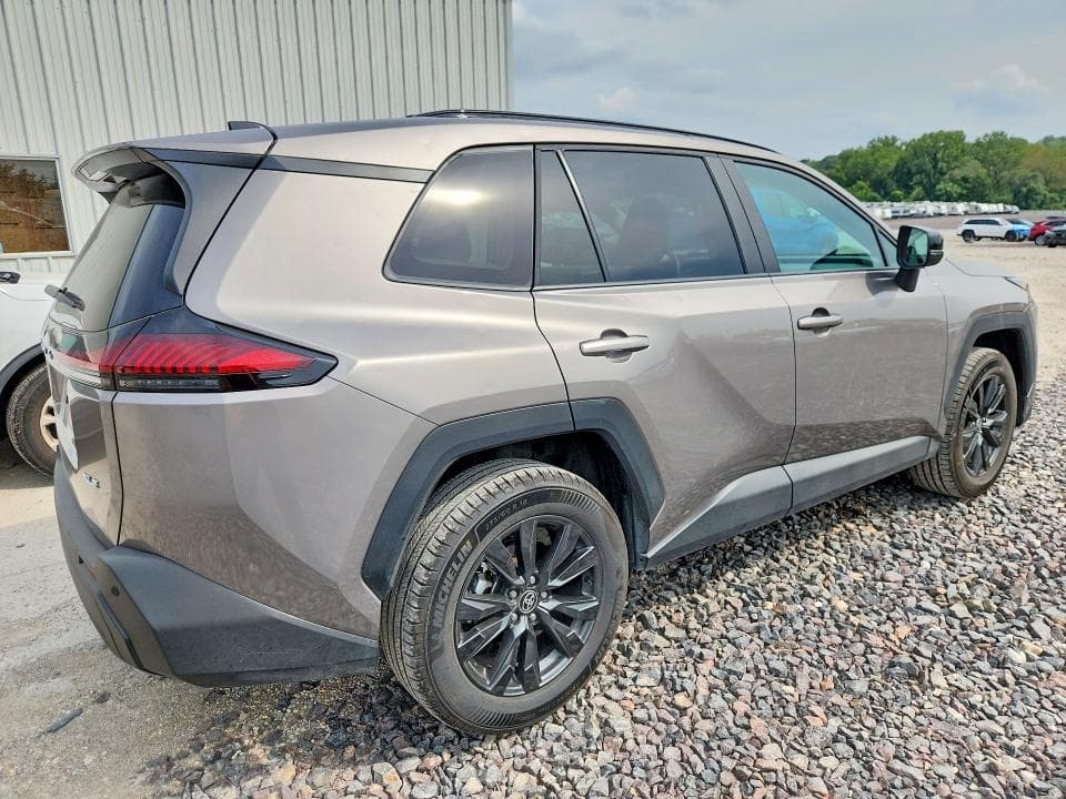 2026 TOYOTA RAV4 XLE PREMIUM 3