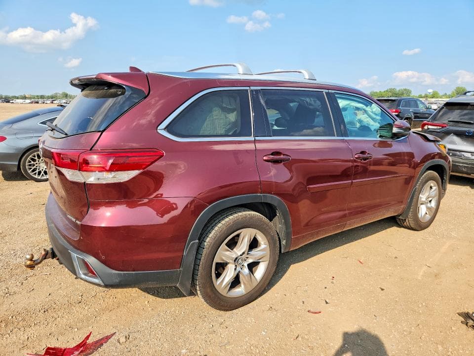 2018 TOYOTA HIGHLANDER LIMITED 3