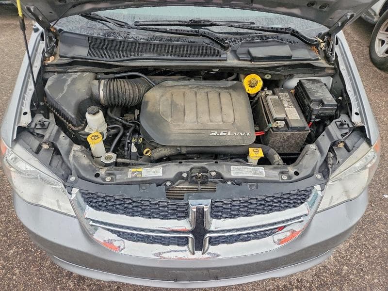 2017 DODGE GRAND CARAVAN SE 12