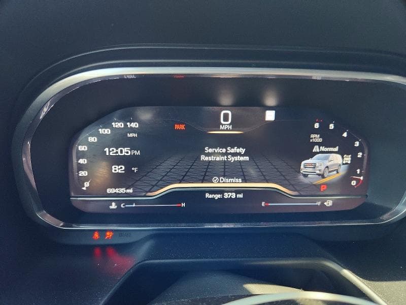 2022 GMC YUKON SLT 9