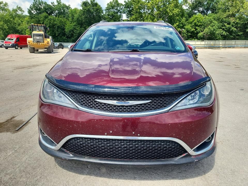 2018 CHRYSLER PACIFICA LIMITED 5