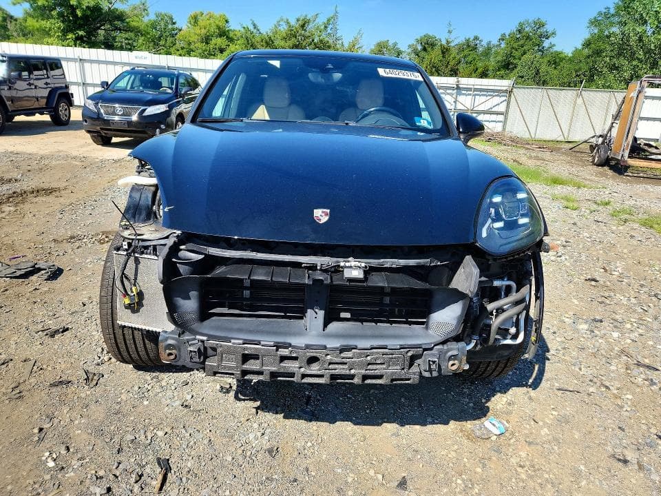 2017 PORSCHE CAYENNE SE HYBRID PLATINUM 5