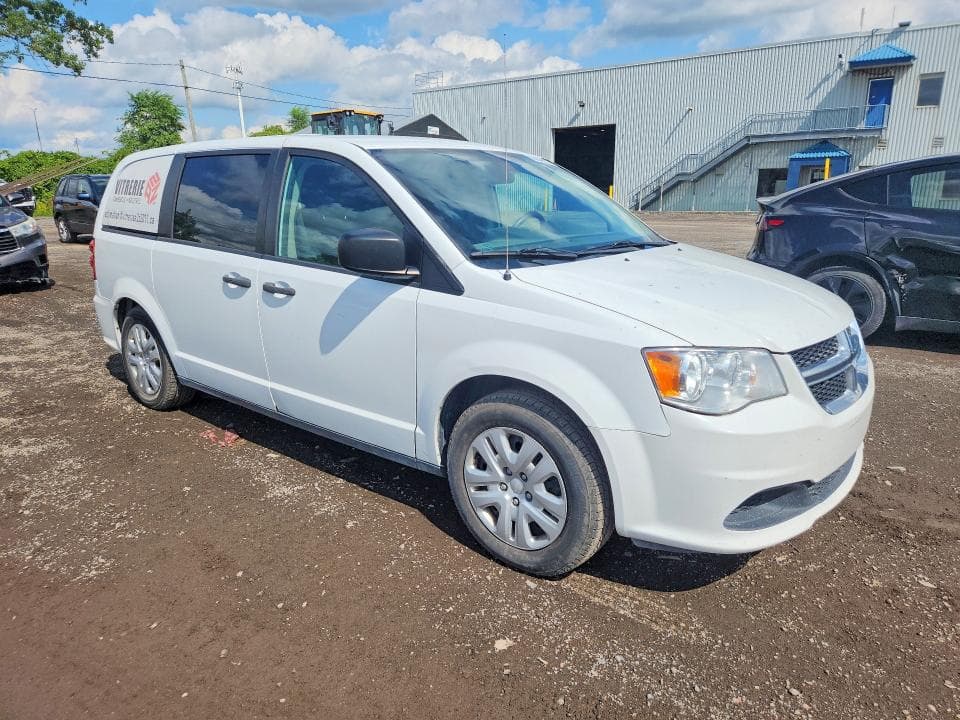 2019 DODGE GRAND CARAVAN SE 4