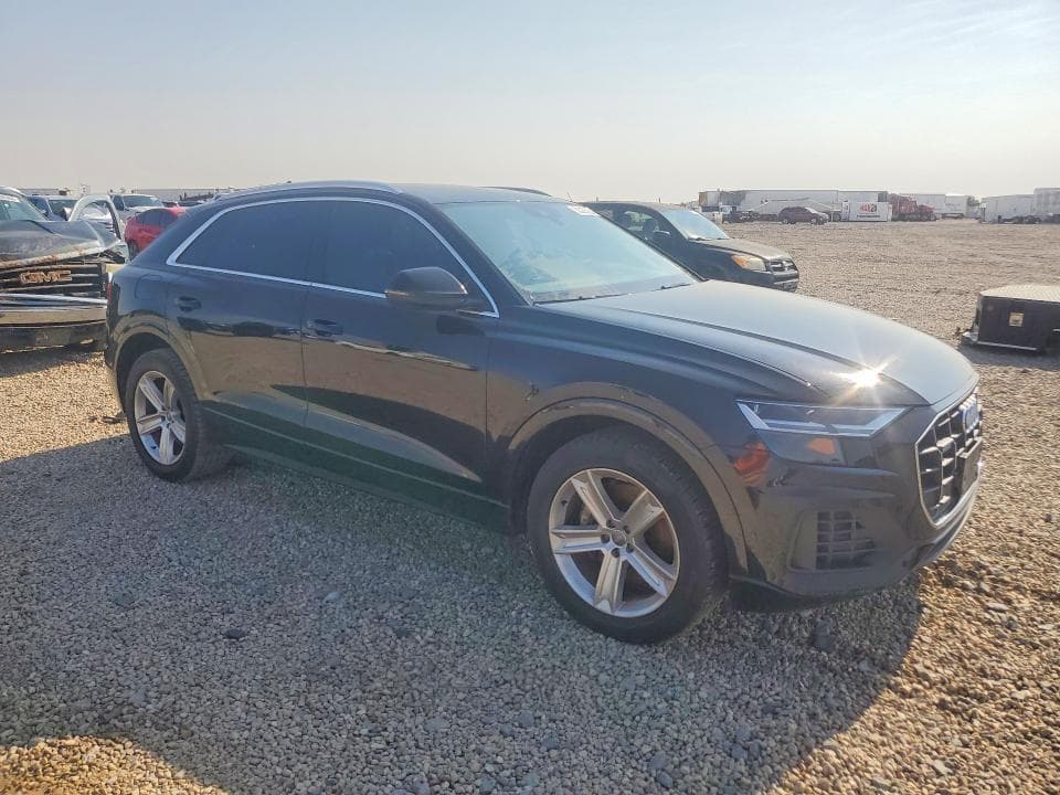 2019 AUDI Q8 PREMIUM 4