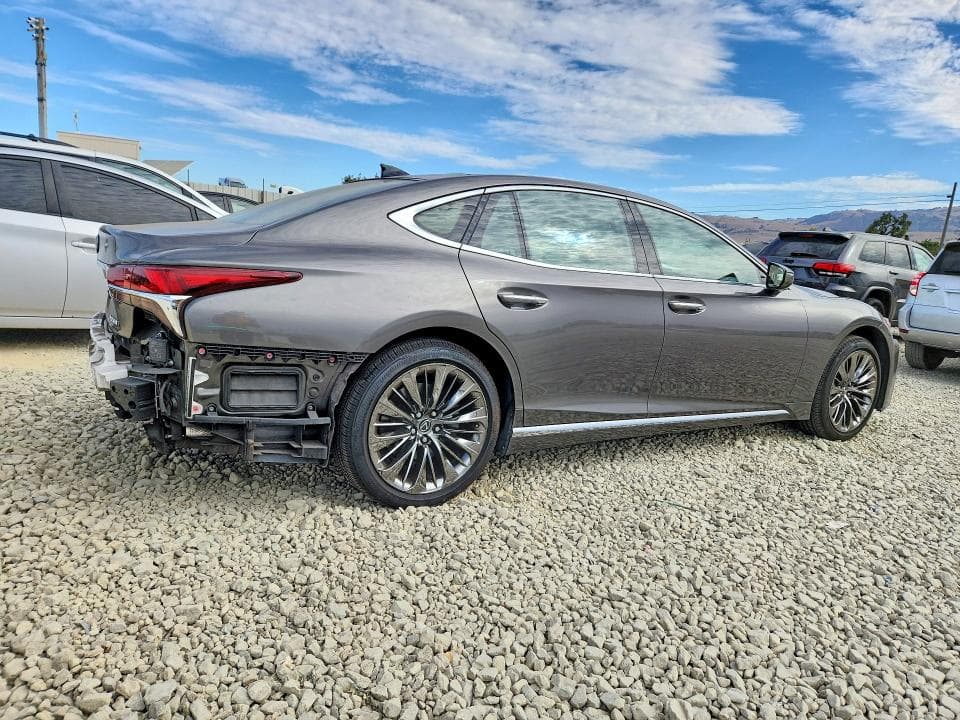 2018 LEXUS LS 500 3