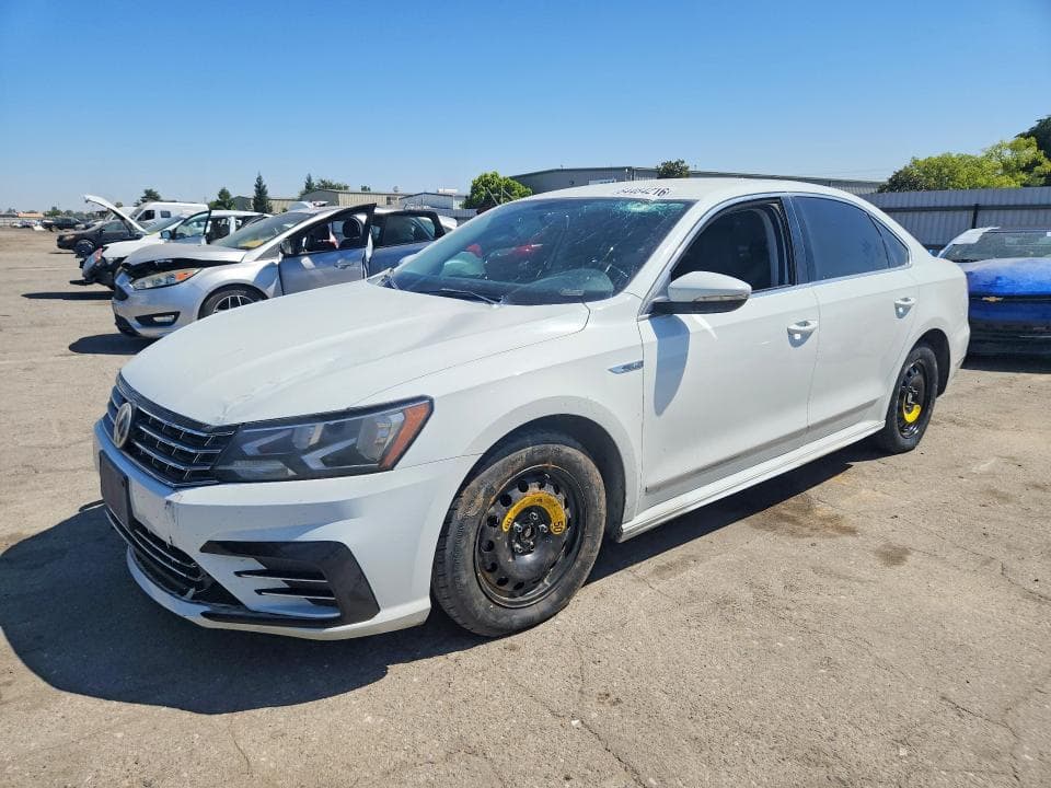 2017 VOLKSWAGEN PASSAT R-LINE - 1