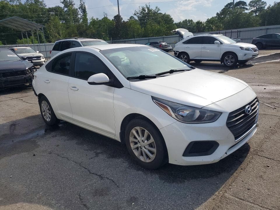 2018 HYUNDAI ACCENT SEL 4