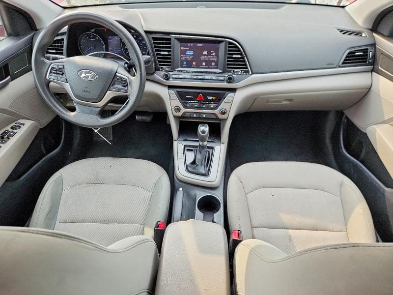 2017 HYUNDAI ELANTRA SE 8