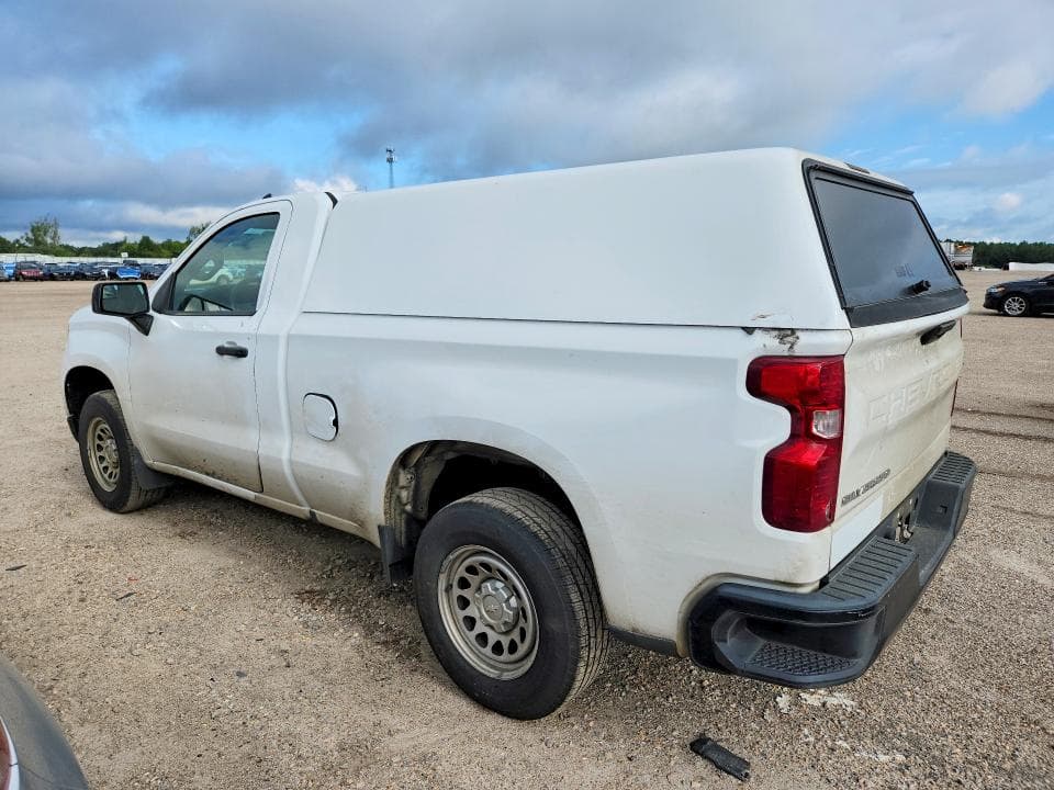 2023 CHEVROLET SILVERADO C1500 2