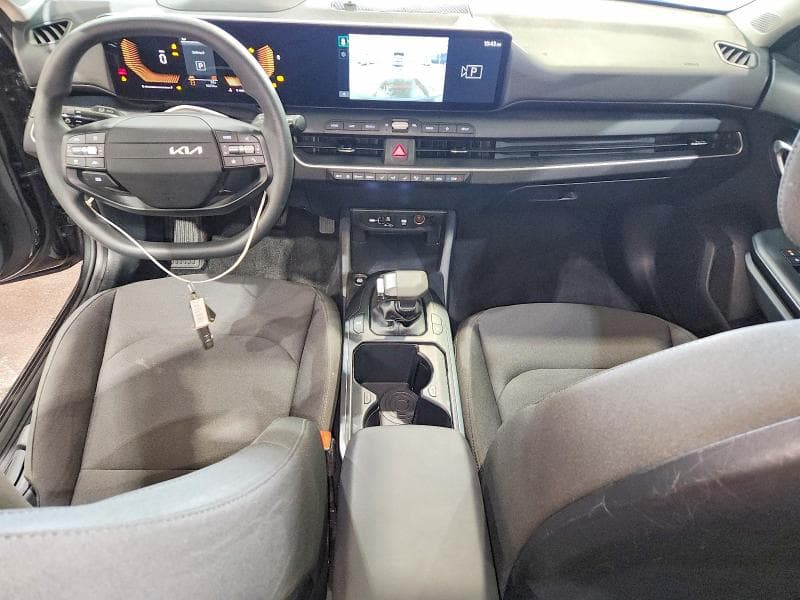 2026 KIA K4 LXS 8