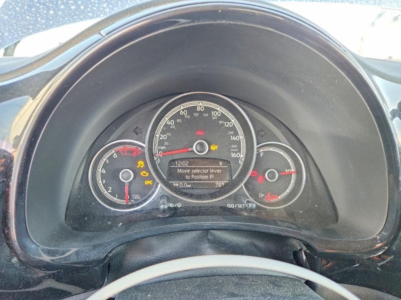 2019 VOLKSWAGEN BEETLE S 9