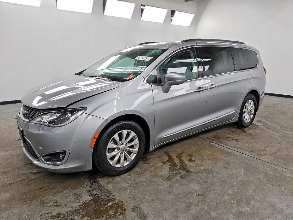 2017 CHRYSLER PACIFICA TOURING L