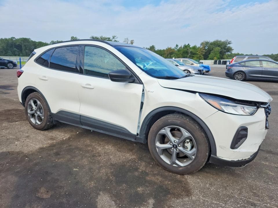2025 FORD ESCAPE ST LINE 4