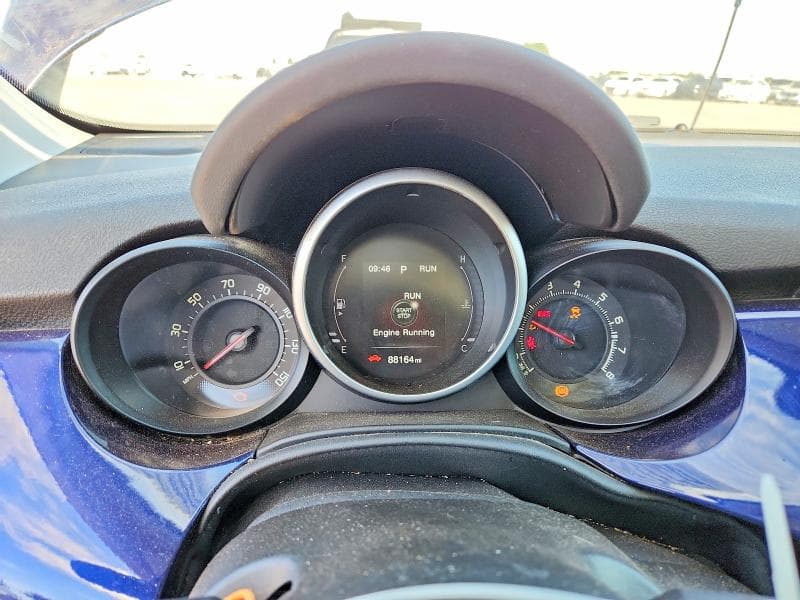 2017 FIAT 500X LOUNGE 9