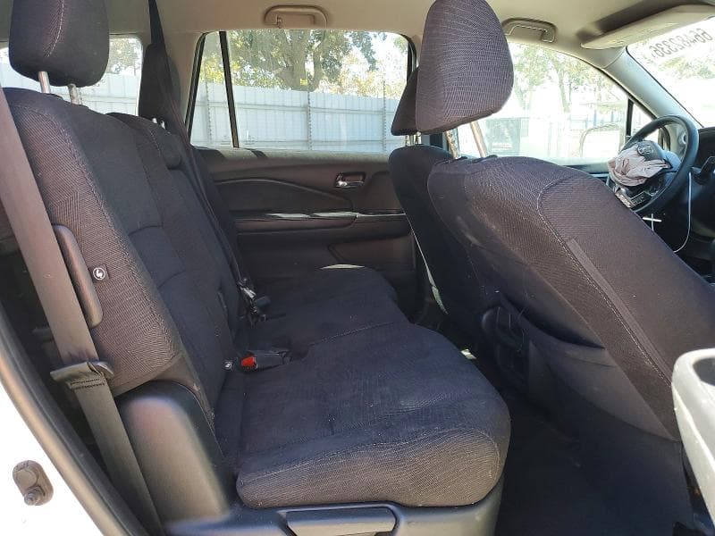 2017 HONDA PILOT LX 11