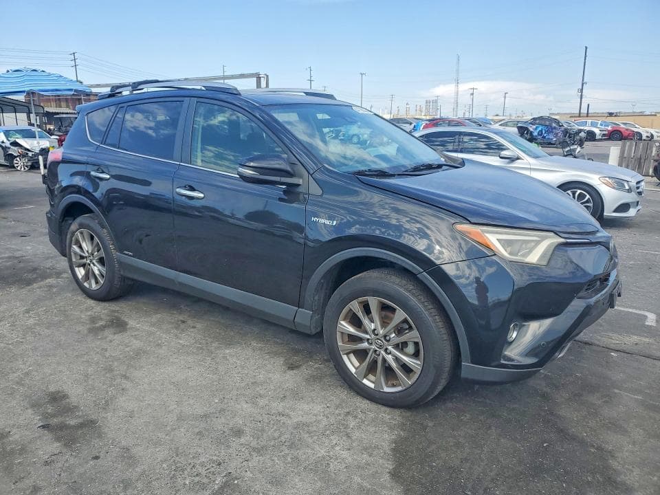 2017 TOYOTA RAV4 HV LIMITED 4