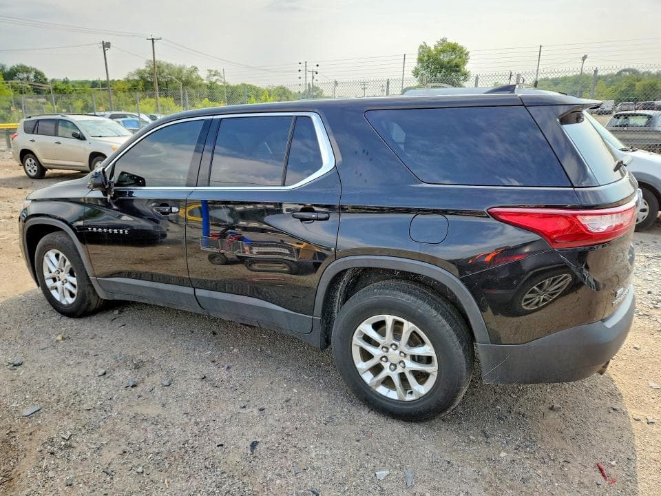 2018 CHEVROLET TRAVERSE LS 2