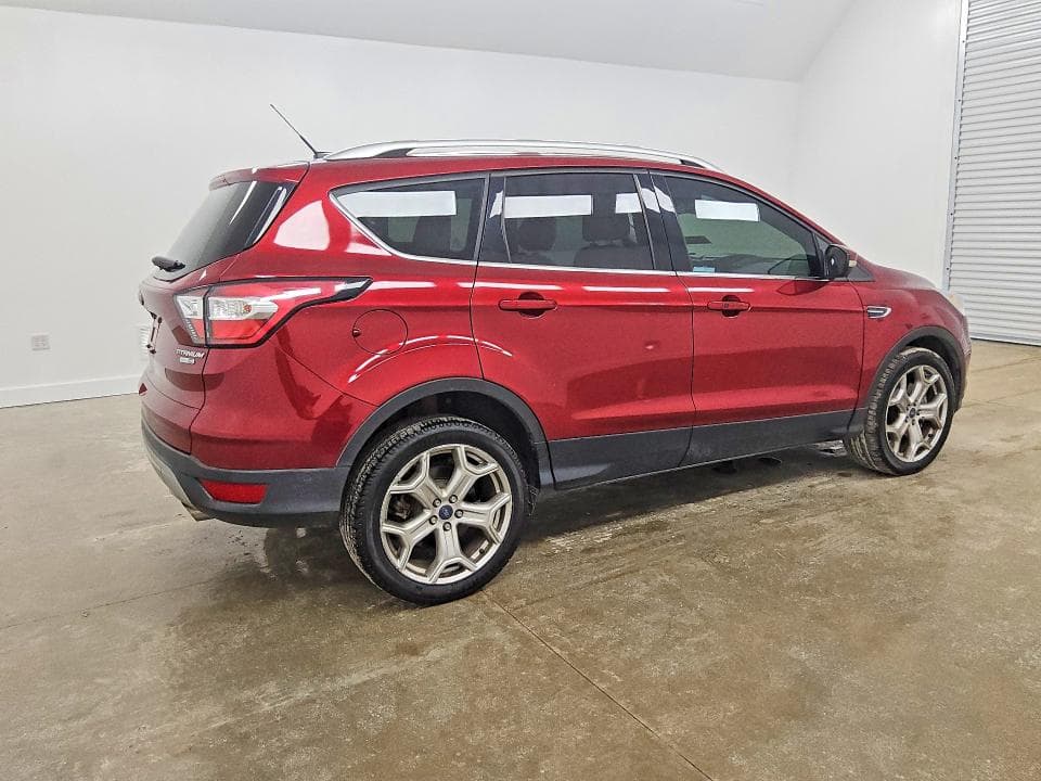 2017 FORD ESCAPE TITANIUM 3