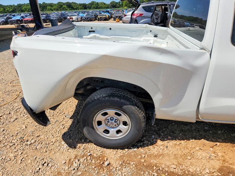2023 NISSAN FRONTIER S 10