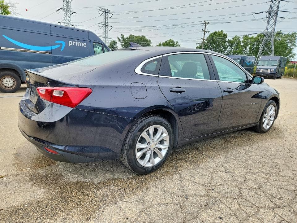 2023 CHEVROLET MALIBU LT 3