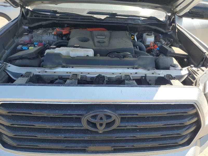 2024 TOYOTA SEQUOIA SR5 12