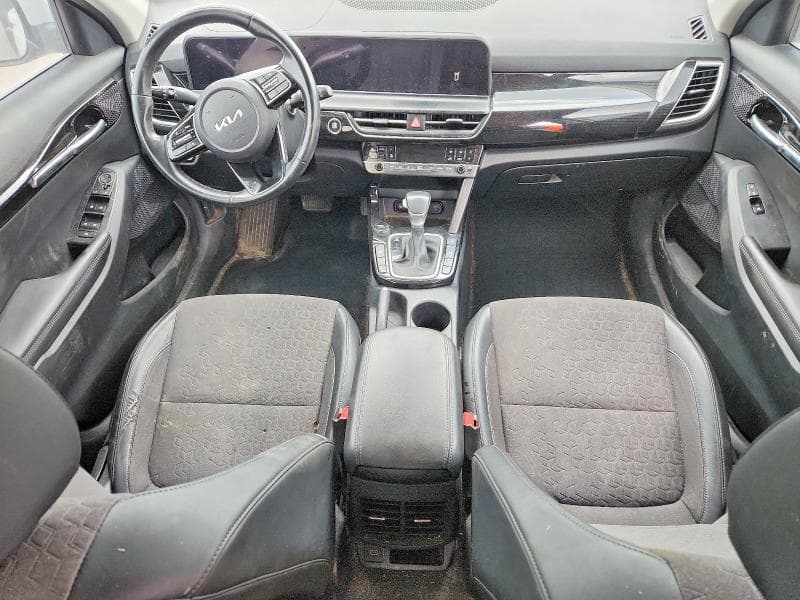 2024 KIA SELTOS S 8