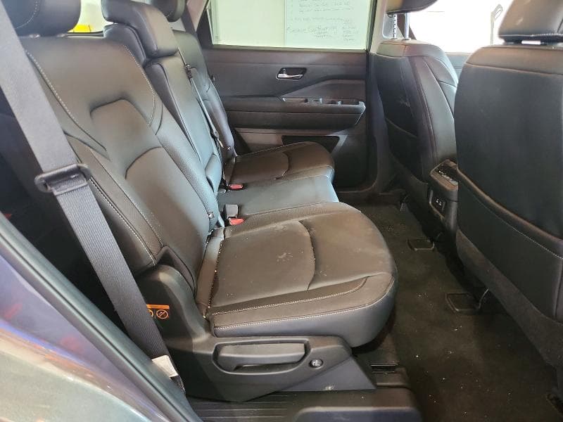 2026 NISSAN PATHFINDER SL 10