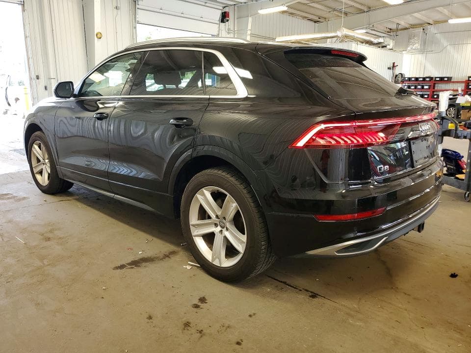 2019 AUDI Q8 PREMIUM 2