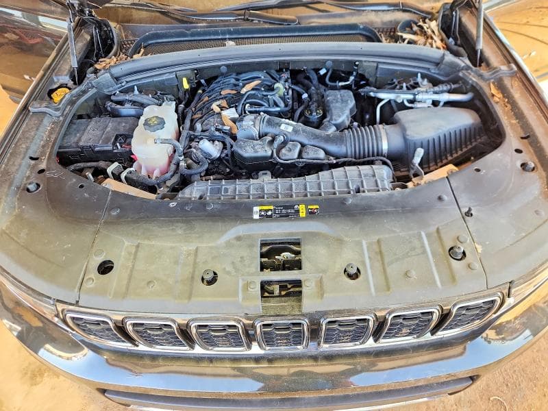 2022 JEEP GRAND CHEROKEE L LIMITED 12