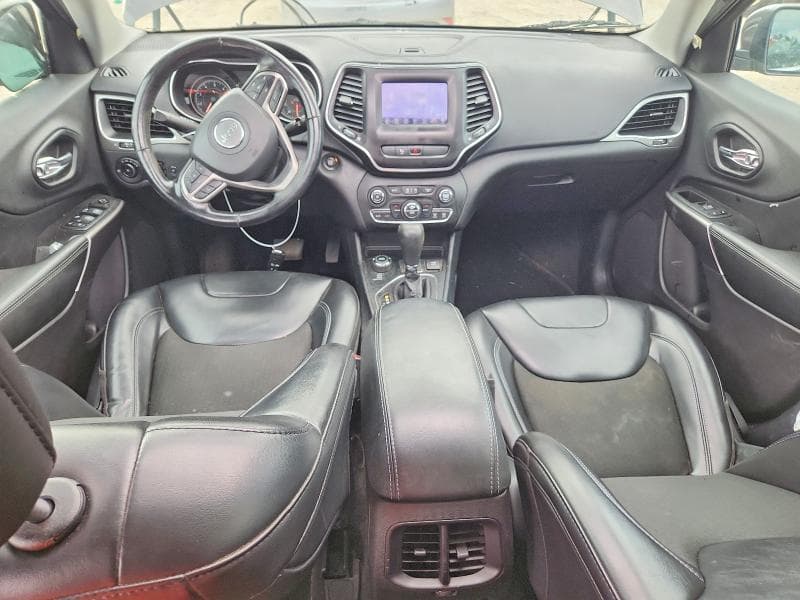 2020 JEEP CHEROKEE LATITUDE PLUS 8