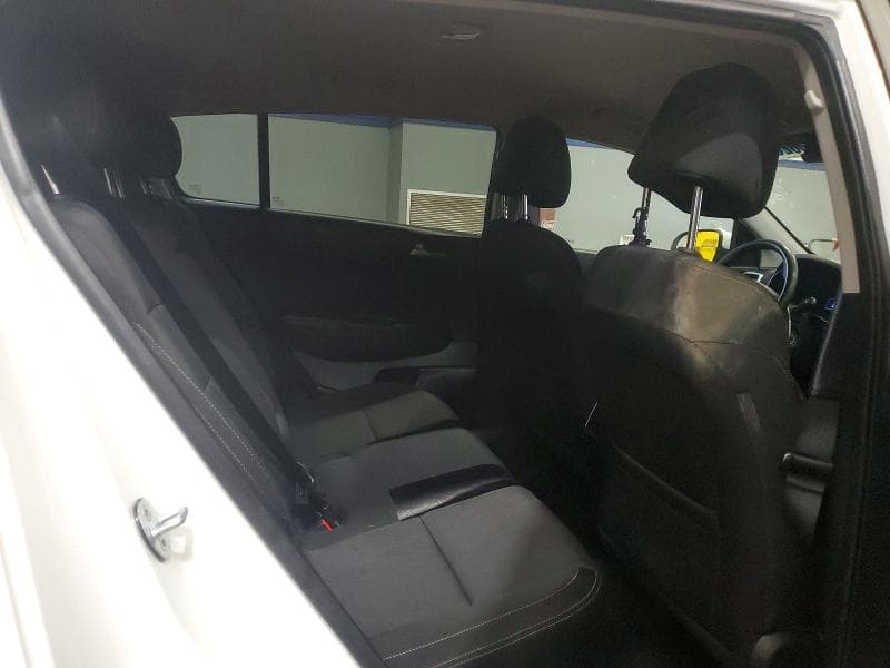 2017 KIA SPORTAGE LX 11