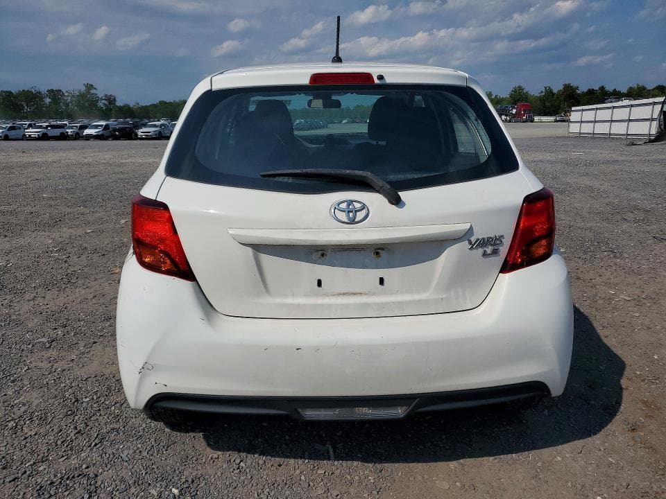 2017 TOYOTA YARIS 5-DOOR LE 6