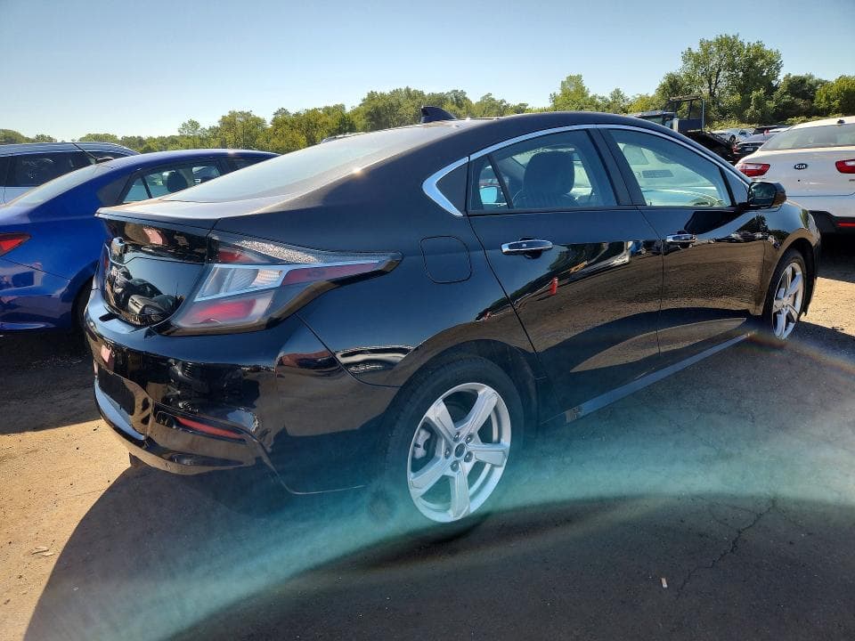 2017 CHEVROLET VOLT LT 3
