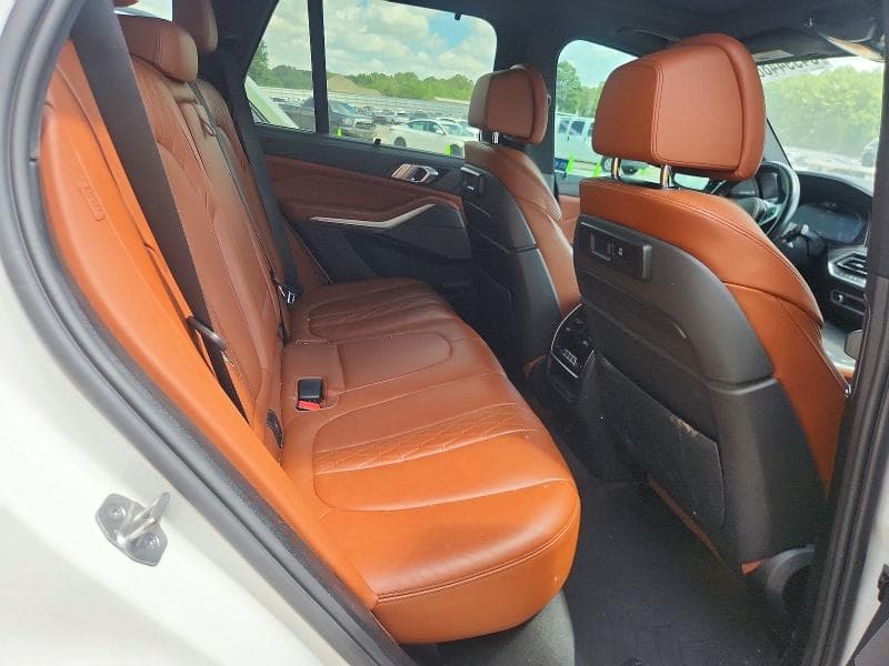 2022 BMW X5 XDRIVE45E 11