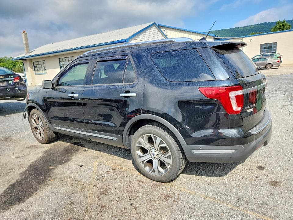 2018 FORD EXPLORER PLATINUM 2