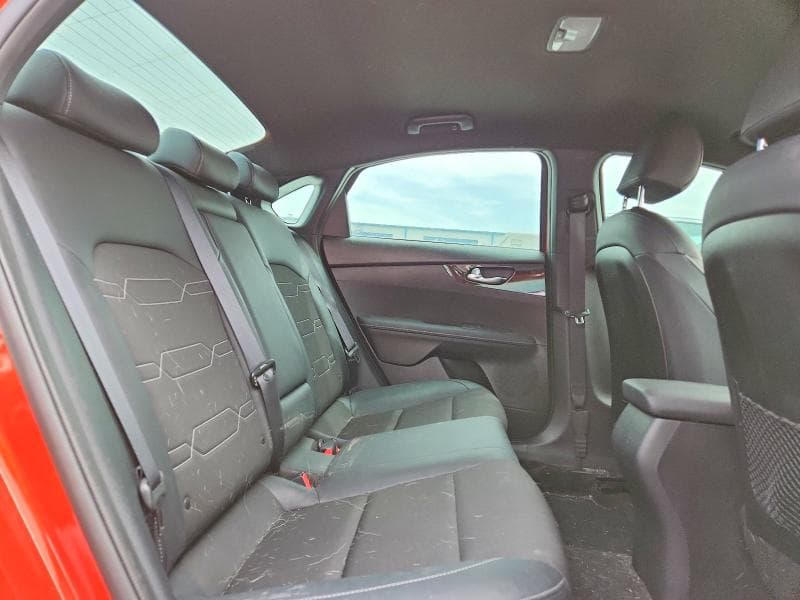 2022 KIA FORTE GT LINE 10