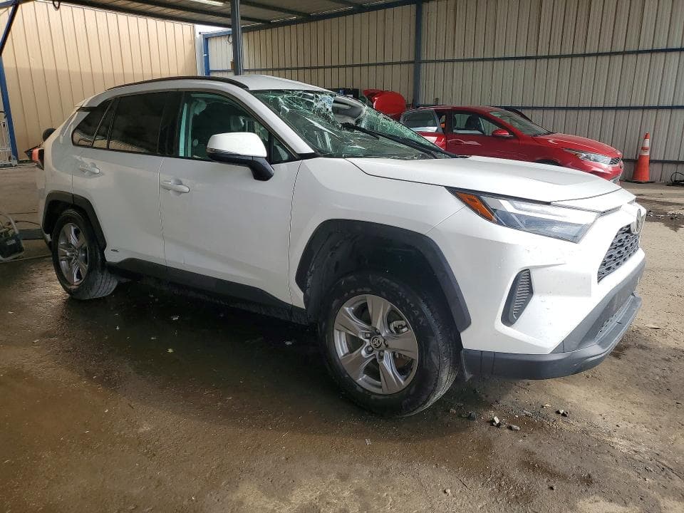 2025 TOYOTA RAV4 HYBRID XLE 4