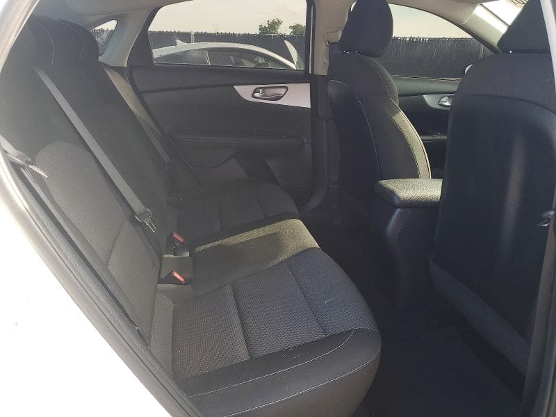 2023 KIA FORTE LXS 10