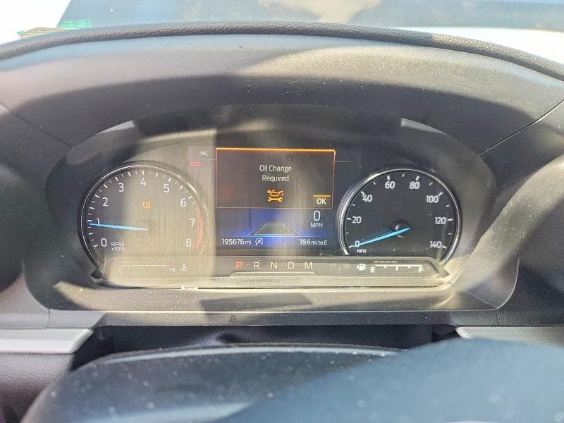 2021 FORD EXPLORER XLT 9