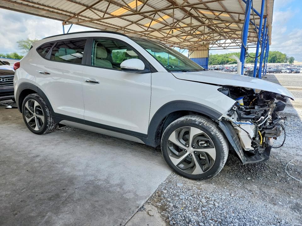 2018 HYUNDAI TUCSON LIMITED 4