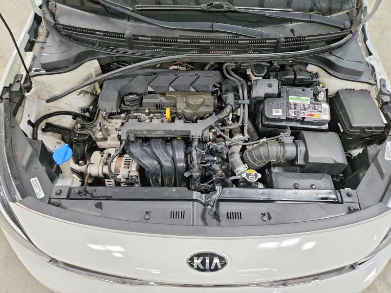 2021 KIA RIO S 11
