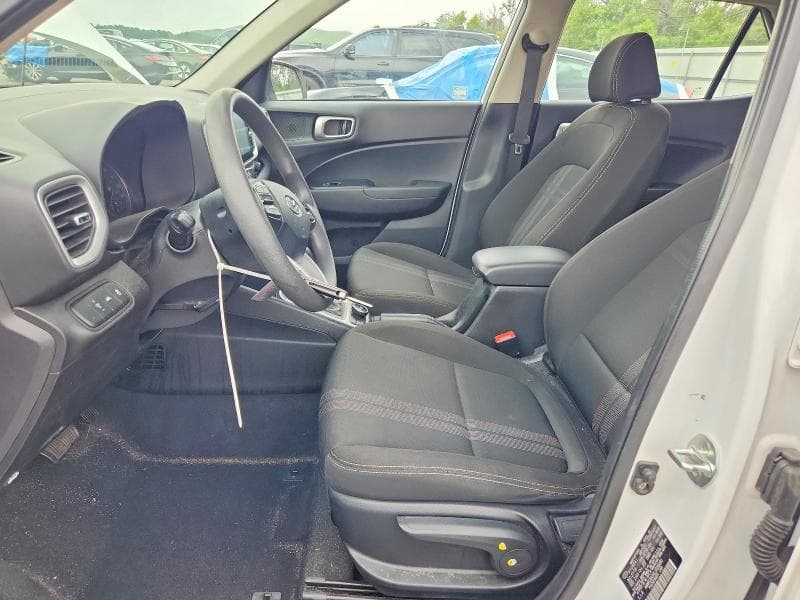 2020 HYUNDAI VENUE SEL 7