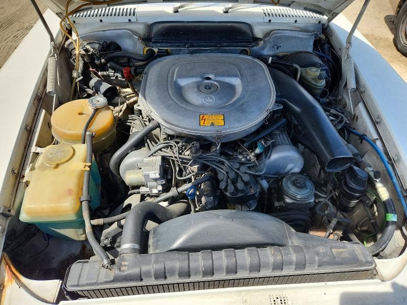 1984 MERCEDES-BENZ 380 SL 11