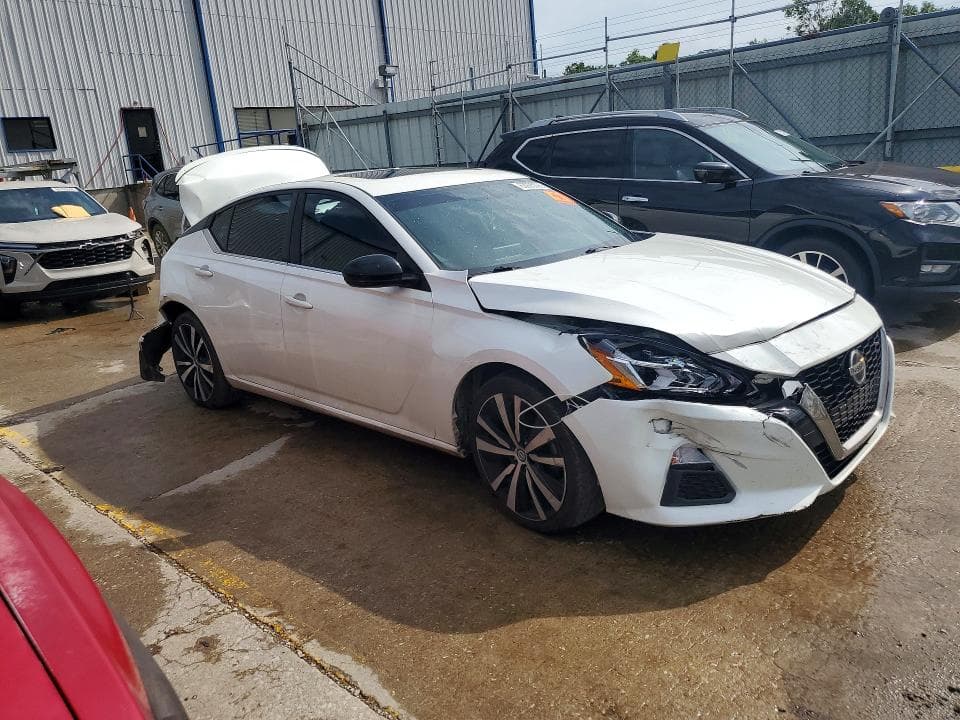 2019 NISSAN ALTIMA SR 4