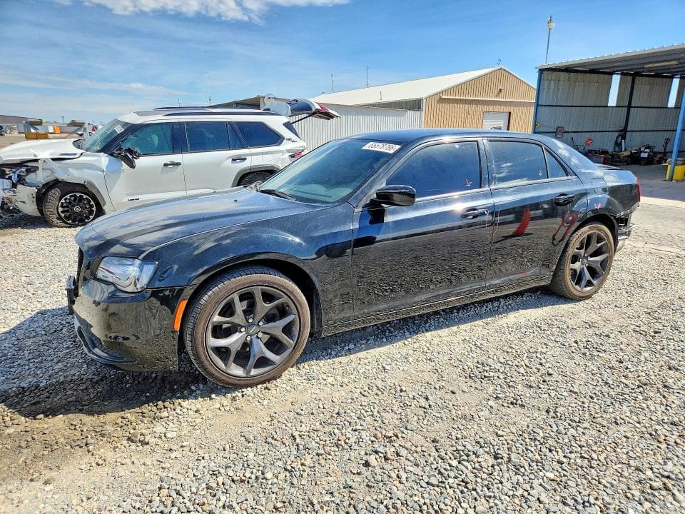 2021 CHRYSLER 300 TOURING - 1