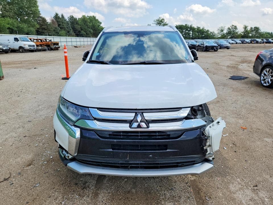 2018 MITSUBISHI OUTLANDER SE 5