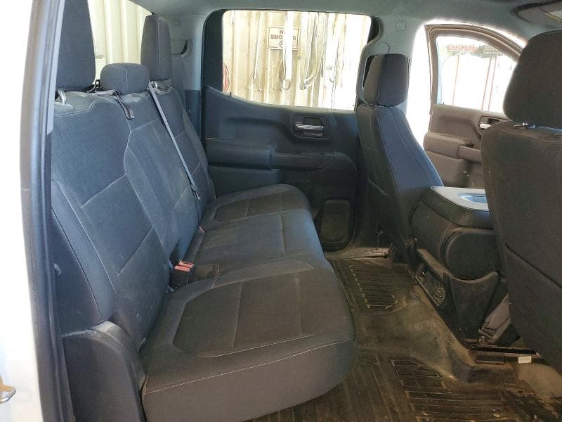 2021 CHEVROLET SILVERADO K1500 10